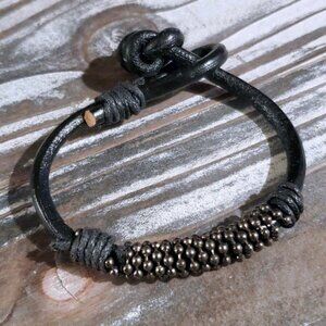 Artisan Black Thick Goat Leather Vintage India Gunmetal Beads Bracelet